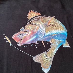 Bass fishing soft t-shirt NEW!!! Mens medium